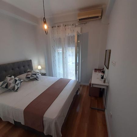 Ferienwohnung Σπιτι Ιδανικο Για 4 Ατομα Στον Αγ. Νικολαο Αττικησ Athen Exterior foto
